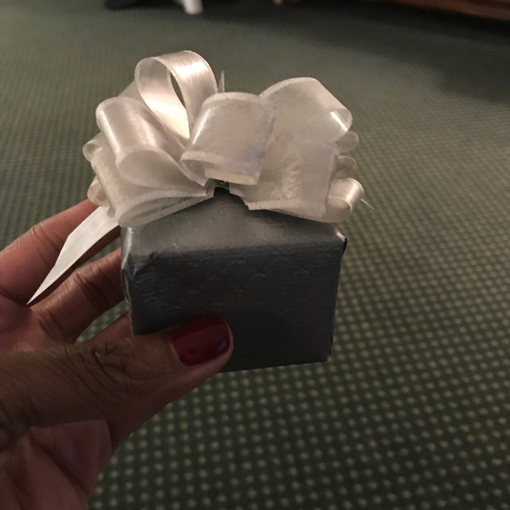 Meet your Posher, Shakina